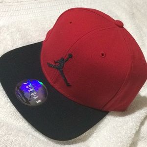 Official Jordan Headwear